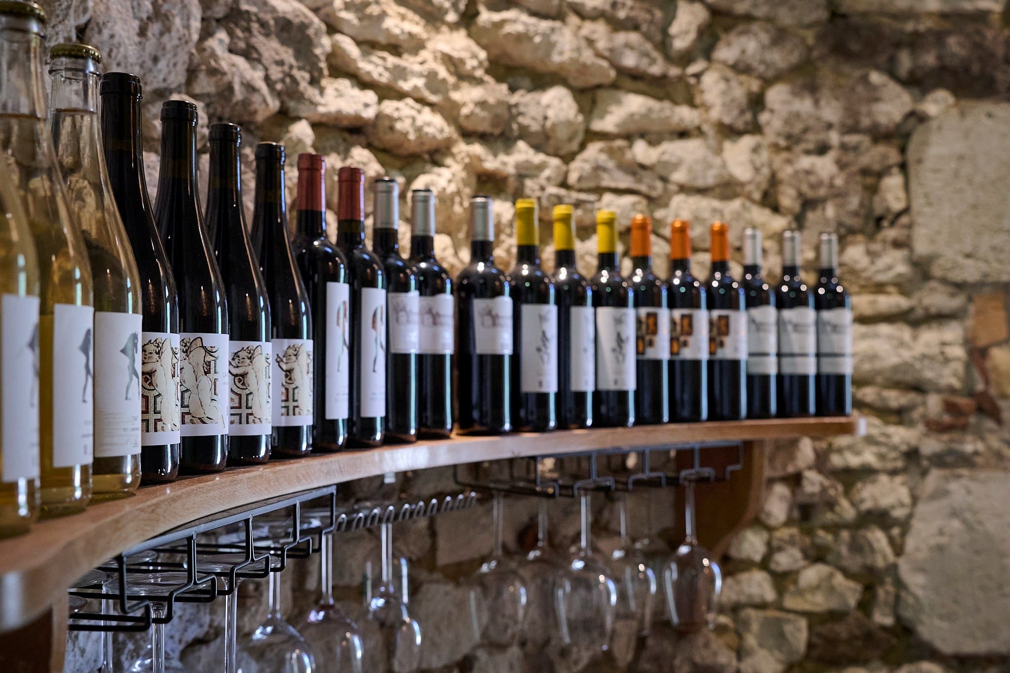 Vignoble et chai du Château Couronneau